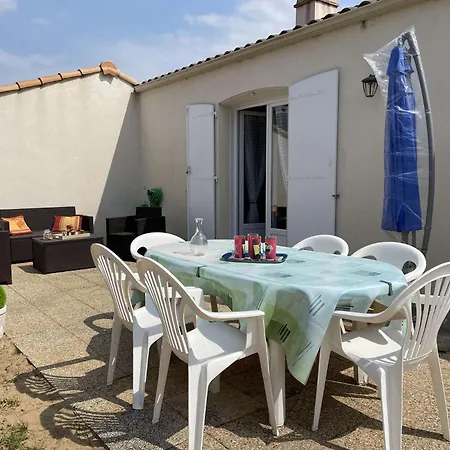 Br000-h28 4 Pieces 6 Couchages Sur Villa *