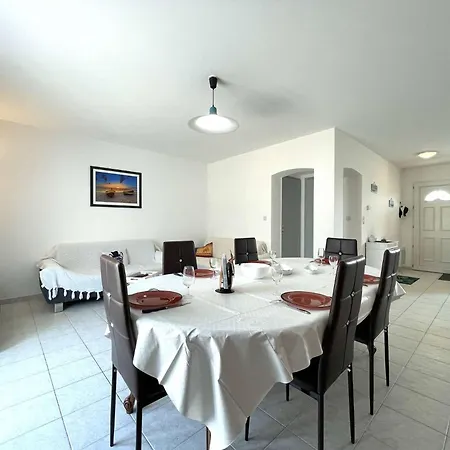 Br000-h28 4 Pieces 6 Couchages Sur *