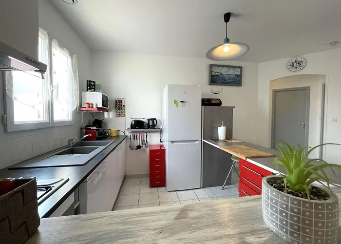 Br000-h28 4 Pièces 6 Couchages Sur Villa