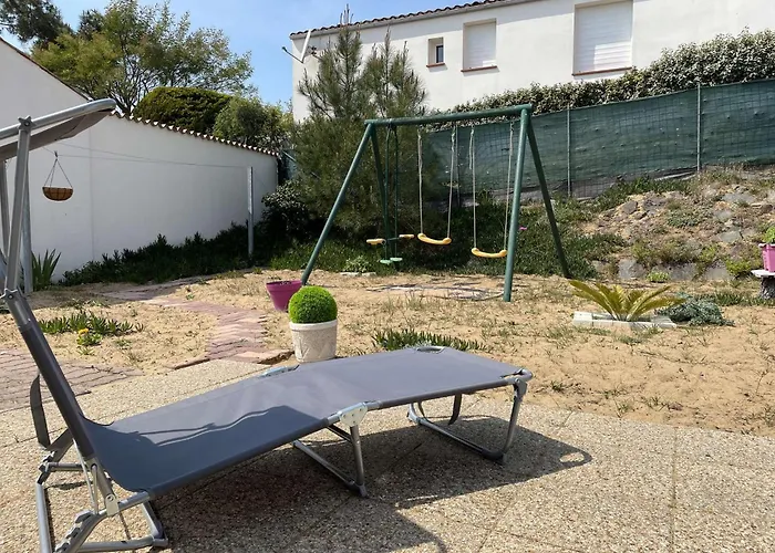 Villa Br000-h28 4 Pièces 6 Couchages Sur *